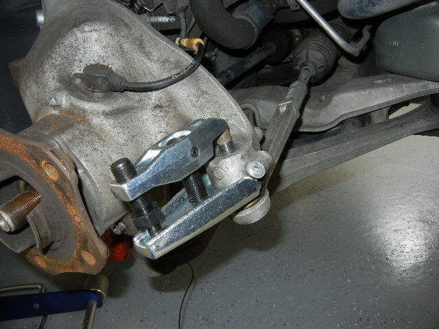 Porsche 996 Turbo Disconnecting the Tie Rod Porsche 996 Turbo Disconnecting the Tie Rod